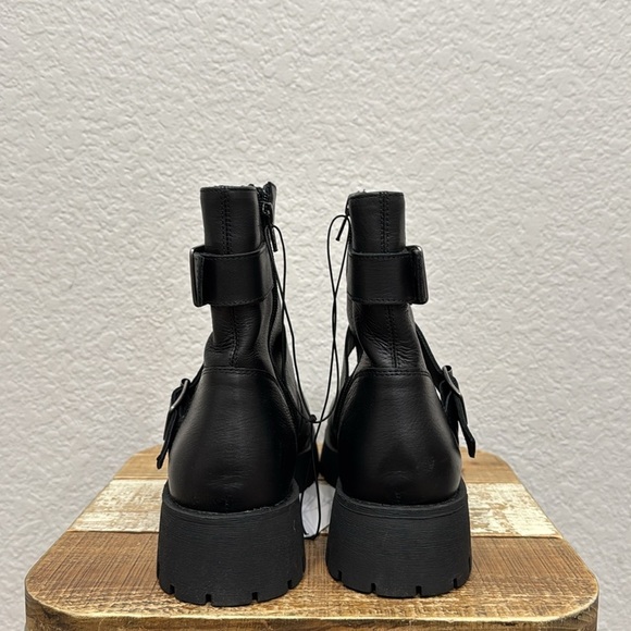 Steve Madden Crusader Black Leather Lug Sole Moto Boots Size 10 - Picture 5 of 8